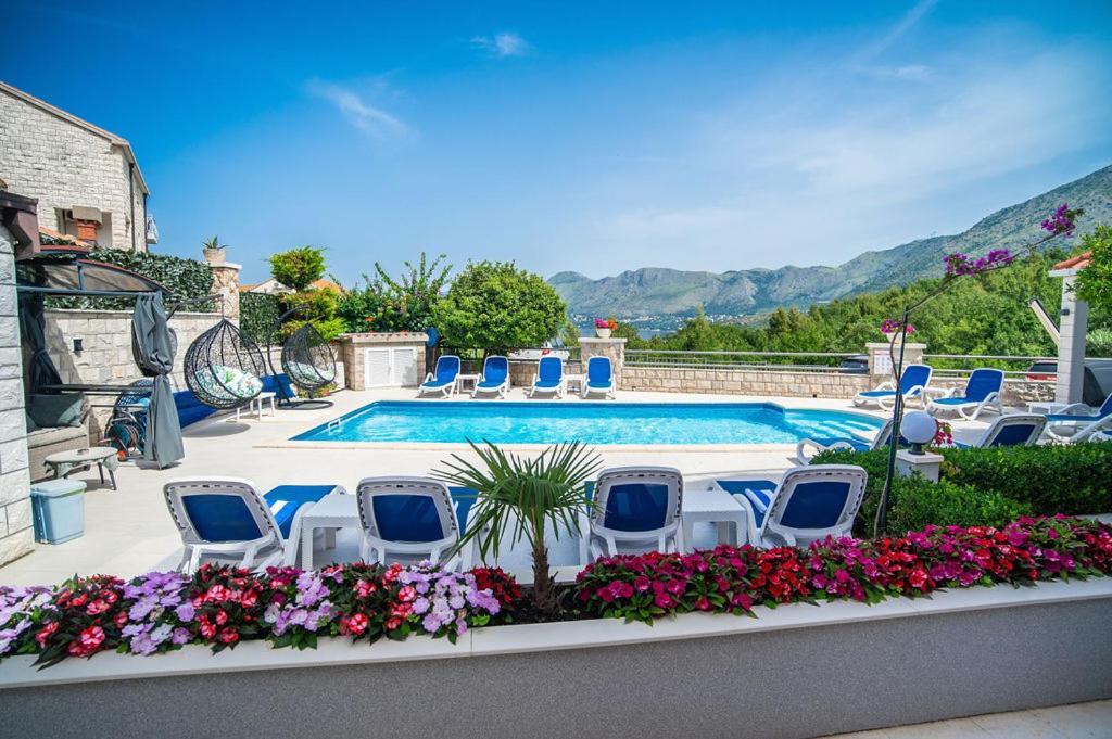 Villa Markoc 챠브타트 외부 사진
