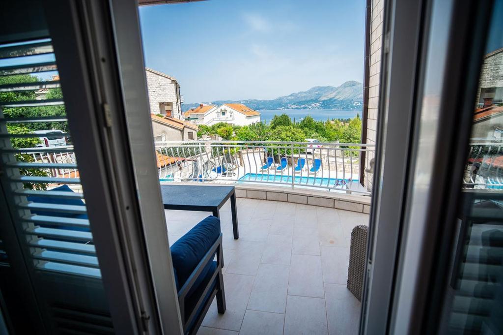 Villa Markoc 챠브타트 외부 사진