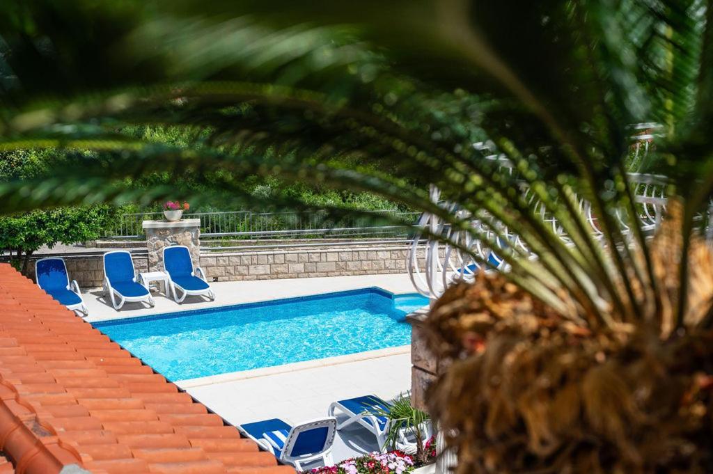 Villa Markoc 챠브타트 외부 사진