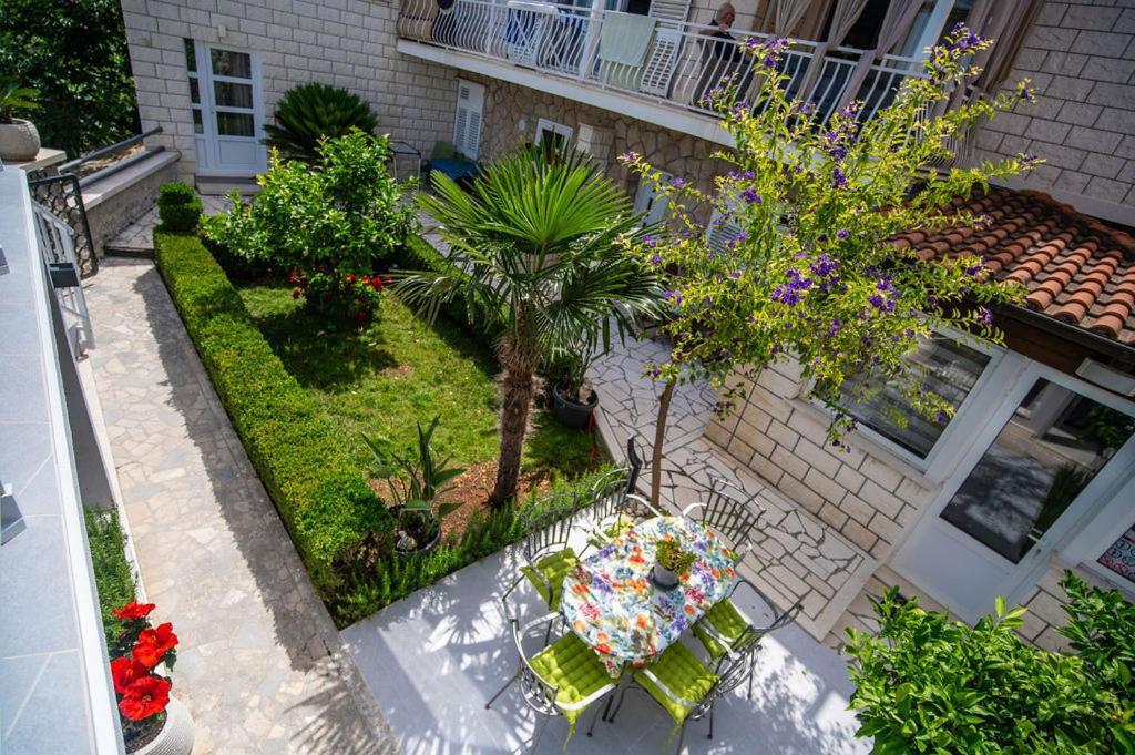 Villa Markoc 챠브타트 외부 사진