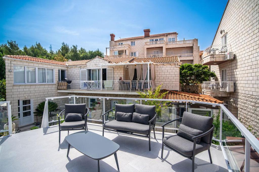 Villa Markoc 챠브타트 외부 사진