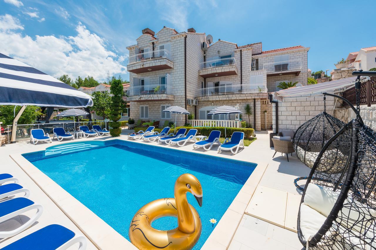 Villa Markoc 챠브타트 외부 사진